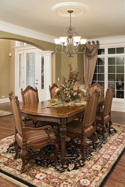 classic and traditional dining room decorating ideas, wooden furniture and beautiful chandeliers