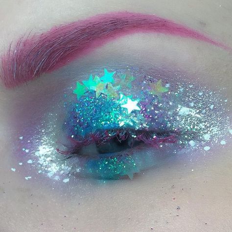 "A short inspiration board for those who enjoy them: makeup with strange glow, ideas for 2016" by GlaDos00 in MakeupAddiction - Album on Imgur Watercolor Wings, Fantasy Make-up, Party Make-up, Space Grunge, Festival Glitter, Oc Inspo, Fairy Makeup, Makijaż Smokey Eye, Makeup Hacks