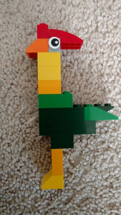 Lego moana HEI HEI Easy Lego Builds For Kids, Lego Moana, Easy Lego Builds, Lego Duplo Train, Duplo Ideas, Lego Therapy, Architecture Center, Easy Lego Creations, Lego Challenge