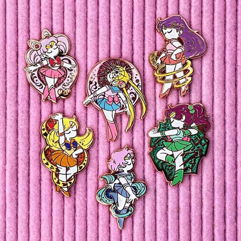 Take all my money for beautiful Sailor Moon Pins for yesterday’s #pinadaymay post! 🙌🏻 . . . .  #sailormoon #sailormoonpin #sailormoonpins… Sailor Moon Pin, Glitter Pin, Moon Kingdom, Enamel Pin Collection, Sailor Moon Usagi, Posca Art, Sailor Chibi Moon, Bag Pins, Sailor Moon Character