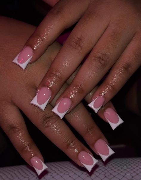 Cute Simple Duck Nails, Short Nails Duck, French Tip Duck Nails Acrylic, French Tip Acrylic Nails Short, Acrylic Nails French Tip, Trending Nail Colors, Acrylic Nails French, Nail Colors And Designs, Nails French Tip