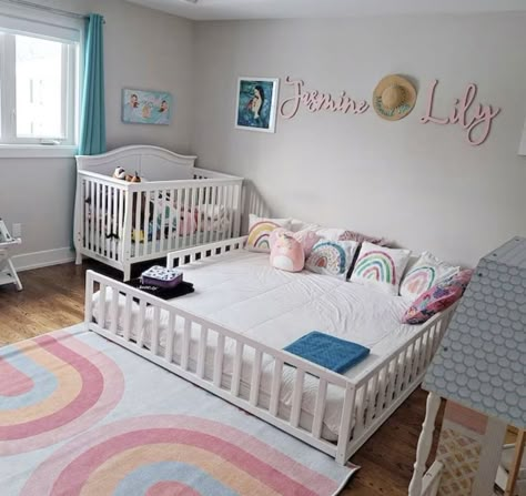 Montessori Bed Toddler, Furniture Nursery, Toddlers Bedroom, Decorating Nursery, Bed Montessori, Organization Nursery, Toddler Floor Bed, Kids Shared Bedroom, Bed Wooden