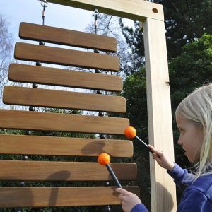 Backyard Builds, Music Instruments Diy, Natural Playgrounds, Music Garden, Diy Instruments, Outdoor Music, Sensory Garden, Diy Musical Instruments, Natural Playground