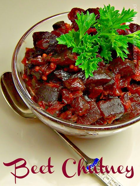 Olla-Podrida: Beet Chutney Beet Chutney, Ham Roast, Turkey Sandwich, Custard Pie, Turkey Sandwiches, Chutney Recipes, Lifestyle Inspiration, Roast Chicken, Food Processor