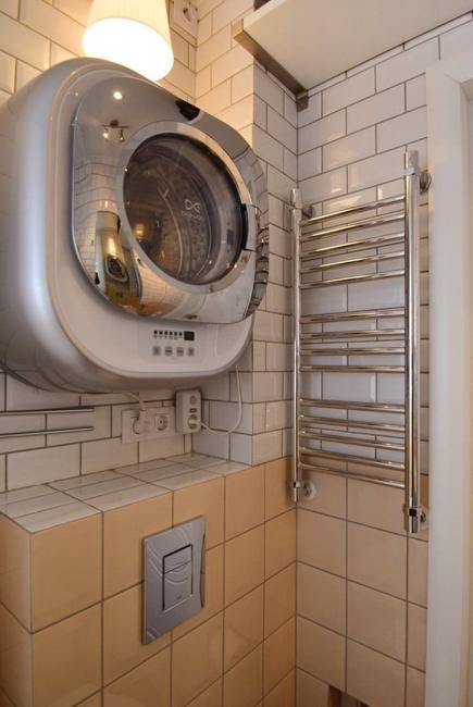 Do you want to have a laundry machine in your master bathroom so you could use a freshly fried, warm towel after shower or bath? Here are smart design ideas for a laundry machine placement Small Washing Machine, Open Living Room Design, Maximize Small Space, Large Bookcase, Small Space Interior Design, Bookcase Design, Laundry Room Cabinets, Wall Closet, Tiny Bathrooms