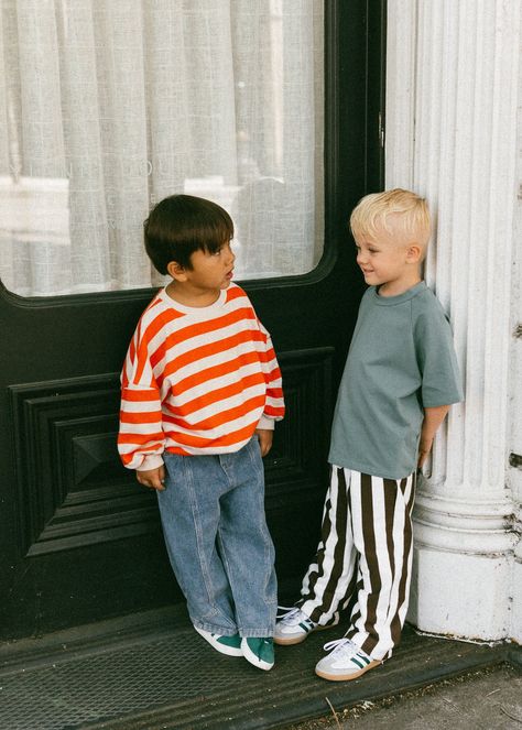 Stripe Crewneck- Orange Available in Goldie and Blue Product Details: Cream and orange stripes Drop shoulder Soft cotton Ribbed hem and cuff detail Fit & Sizing: Loose fit True to size Material: 100% Cotton Imported 90s Boys Outfits, Cool Kids Aesthetic, Loose Tshirt Outfits, Little Boy Aesthetic, Little Boy Clothes, Kidswear Trends, Blessed Week, Kid Fashion