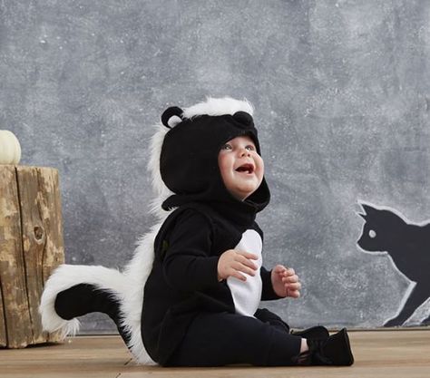 Babies in mustaches and glasses are cute any time of the year, but for Halloween, infant attire takes on a whole new level of sweet meets hilarious. From snuggy little skunks (because you know…) to your favorite board game guy, read on for our picks for some of the funniest costumes for babies and... Baby Skunk Costume, Skunk Halloween, Hilarious Costumes, Funny Baby Costumes, Skunk Costume, Baby Skunk, Dread Pirate Roberts, Baby Skunks