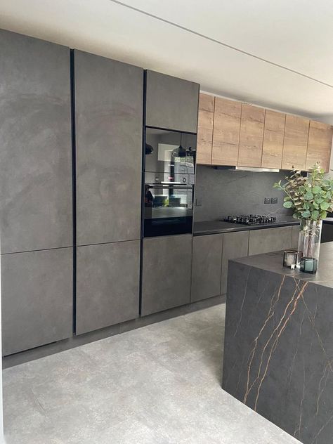 null Grey And Wood Home Decor, Concrete Effect Kitchen, Kitchen Wood Ideas Modern, Kitchen Design Grey And Wood, Kitchen Concrete Cabinets, Modern Kitchen Design Grey And Wood, Concrete Style Kitchen, Concrete Kitchen Ideas Modern, Grey And Wood Interior Design