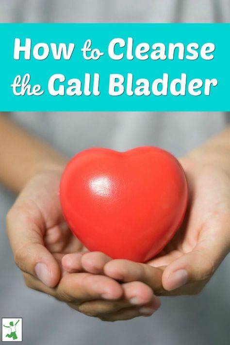 Are you suffering from gall bladder problems? The Healthy Home Economist gives pointers on a gall bladder cleanse. This gall bladder cleanse flushes stones and helps stop painful attacks to make fat digestion more comfortable. Read now for more details! #gallbladder #cleanse Gall Bladder Removal, Gallbladder Flush, Gallbladder Attack, Gallbladder Cleanse, Gallbladder Stones, Gallbladder Diet, Gall Bladder, Cleanse Recipes, Detox Your Body