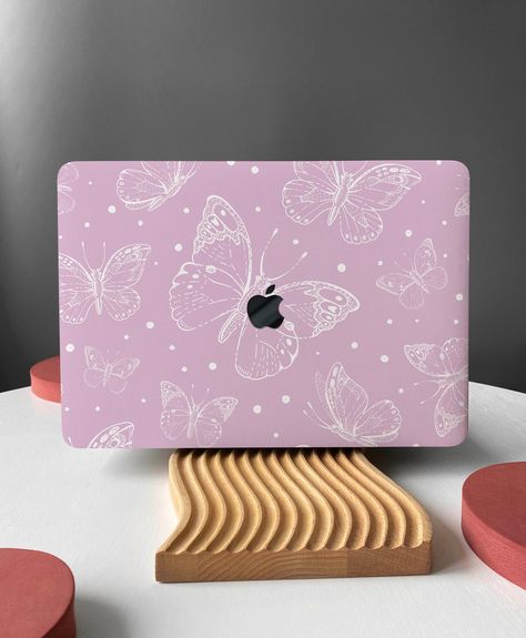 Purple Butterfly Line Shell Hard Case Rubberized Cover for MacBook Air 13 Macbook Pro 13 16 15 Air 13 12 inch Laptop Cute Computer Case, Laptop Cover Aesthetic, Mac Book Cases, Laptop Cover Ideas, Aesthetic Laptop Case, Purple Laptop, Macbook Cover, Laptop Decoration, Cute Laptop