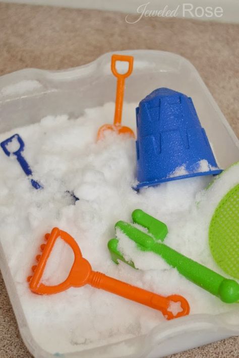 Indoor Snow Play for Kids Indoor Snow Activities For Kids, Snow Sensory Play, Snow Sensory, Entertaining Toddlers, Indoor Snow, Winter Activities For Toddlers, Winter Crafts For Toddlers, Christmas Activities For Toddlers, Sensory Play Ideas