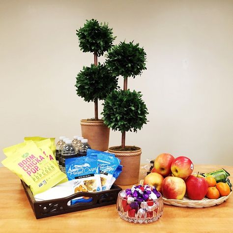 Tammy Taylor Tip of The Week: Provide a snack table with water in your salon; the waiting area would be a great spot! This provides a comfortable environment and gives clients who are waiting for appointments something to snack on. Water bottles, popcorn, pretzels, fruit and some sweets are the perfect variety! #TTNTips #TammyTaylorNails tammytaylornails.com Snacks For Salon Clients, Salon Reception Area, Tammy Taylor Nails, Tammy Taylor, Snack Table, Salon Ideas, Spa Room, Reception Area, Waiting Area