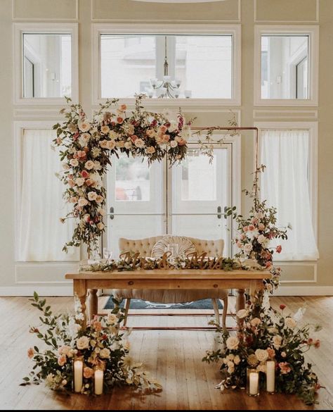 Sweetheart table decor