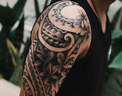 Do you want to show your Filipino roots by tattooing a classic tribal design of your culture? Take a look at these amazing Filipino tribal tattoo designs to Filipino Tribe Tattoo, Traditional Filipino Tattoo, Tribe Tattoo, Filipino Tattoos, Virgo Tattoo, C Tattoo, Traditional Tattoo Design, Sun Tattoo, Face Tattoo