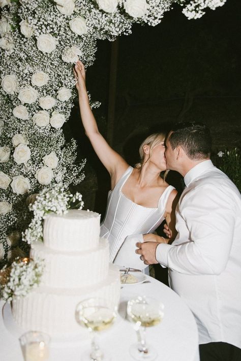 Fun Black-Tie Wedding at Cielo Farms Winery, Malibu - twine events Cielo Farms, Fun Vibes, Malibu California, Black Tie Wedding, New York Wedding, Wedding Couple, Black Wedding, Wedding Themes, Home Wedding