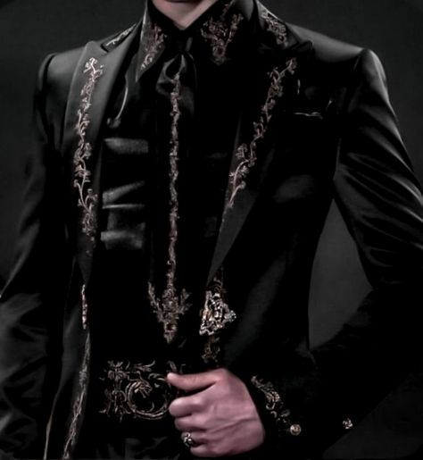 Fantasy Aesthetic Outfits, Masquerade Suit, Masquerade Aesthetic, Aesthetic Outfits Male, Gothic Suit, Prince Suit, Outfits Male, Masquerade Outfit, Ball Aesthetic