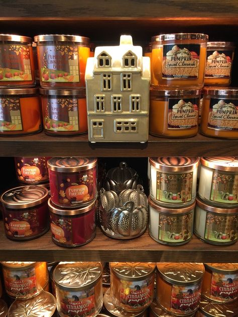 White Barn Fall 2016 Candles in Store - Musings of a Muse Candle Wallpaper, Candles Fall Aesthetic, Autumn Drive Bath And Body Works, Autumn Scents, Witch Season, Favorite Weather, Autumn Scented Candles, Bath And Body Works Fall Candles, Halloween Luminaries