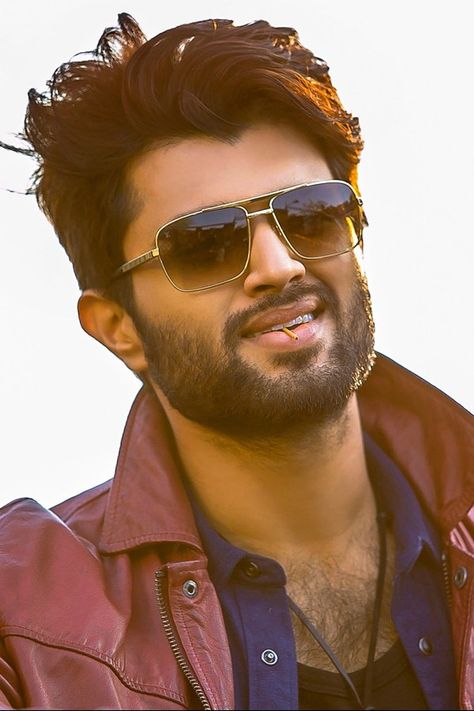 Vijay Devarkonda Wallpaper Hd, Vijay Devarakonda Hd Photos 4k, Vijay Devarakonda Hd Photos, Vijay Devarakonda Photos, Indian Beard Style, Gorilla Wallpaper, Mahadev Photo, Popular Beard Styles, New Beard Style