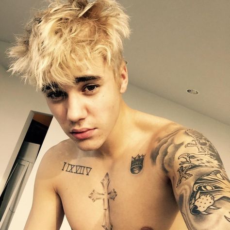 Justin Bieber Unveils New Blonde Hair image Justin Bieber Blonde Hair 2014 800x800 Justin Bieber Blonde, Justin Bieber Tattoos, Justin Bieber 2014, Justin Bieber News, Justin Bieber Images, Justin Bieber Pictures, I Love Justin Bieber, Justin Beiber, Bright Blonde