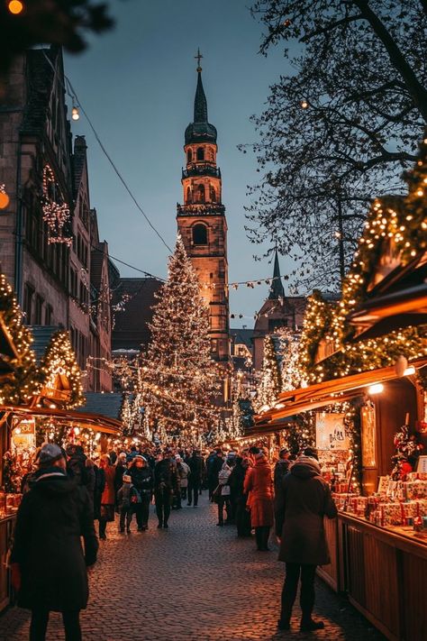 Berlin Winter, Christmas Markets Germany, Its Christmas, Christmas Dreaming, The Magic Of Christmas, Christmas Markets, Magic Of Christmas, Christmas Wonderland, Winter Pictures