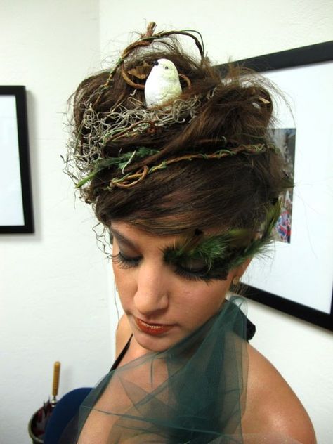 Mother Nature Costume Halloween, Nature Halloween Costume, Mother Nature Halloween, Dryad Costume, Diy Karneval, Karneval Diy, Bird Nest Hair, Mother Nature Costume, Short Hair For Kids