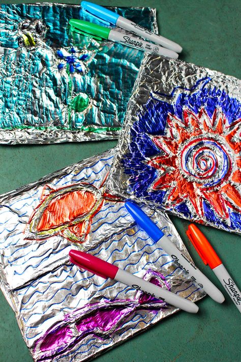 Foil Crafts Ideas, Aluminium Foil Crafts Ideas, Tin Foil Crafts, Foil Crafts, Aluminum Foil Crafts, Embossing Art, Aluminum Foil Art, Easy Art For Kids, Coiled Fabric Basket