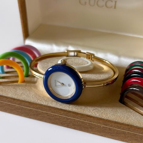 SOLD** Gucci interchangeable bezel bangle watch full set from the 90s will be available today at 5pm pacific time! Bangle Watches, The 90s, Vintage Gucci, Full Set, Bangles, Gucci, Quick Saves