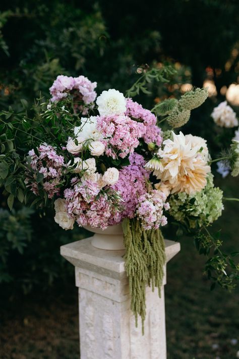 Real Wedding | Callie & Nick Garden Weddings Ceremony, Hydrangeas Wedding, Garden Weddings, Wedding Ceremony Flowers, Wedding Plan, Garden Party Wedding, Pastel Wedding, Wedding Color Palette, Spray Roses