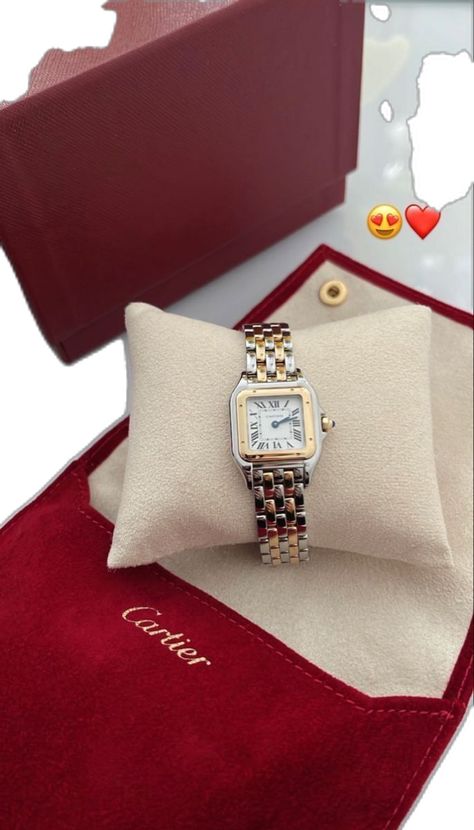 Cartier Watch Aesthetic, Cartier Watches Women, Pretty Watches, Classy Watch, Vintage Watches Women, Expensive Jewelry Luxury, Luxe Jewelry, Cartier Watch, Jewelry Essentials