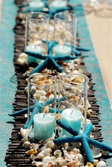 A Beachy Wedding Experience in the Middle of Winter- since i'll probably end up staying in this frigid state Beach Wedding Centerpieces, Beachy Wedding, Beach Table, Tafel Decor, Beach Wedding Inspiration, Beach Theme Wedding, Beach Inspired, Deco Table, Trendy Wedding