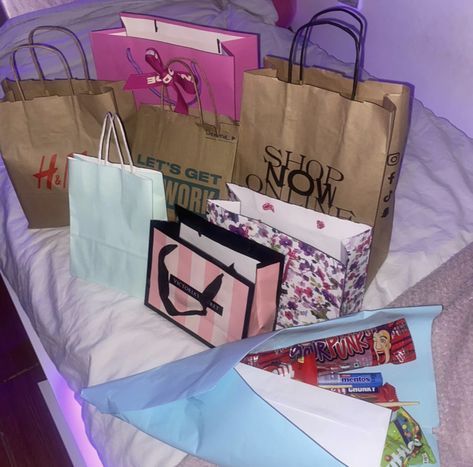 15th birthday gifts #birthdaygifts #birthdayinspiration 15th Birthday Ideas Girl, 15 Birthday Ideas, 15th Birthday Ideas, 15th Birthday Gift Ideas, Birthday 15, 14th Birthday Party Ideas, 15th Birthday Party Ideas, Happy 15th Birthday, 15 Birthday