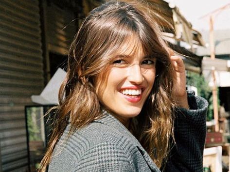 Haircut Low Maintenance, French Fringe, French Haircut, French Girl Hair, Hottest Haircuts, Ideas Haircut, Low Maintenance Haircut, Camille Rowe, Fringe Bangs