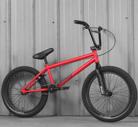 Beach Cruiser Bikes Women, Sunday Bmx, Black Bmx, Batman Game, Bmx Bandits, Bmx Wheels, Bmx 20, Bike Freestyle, Bmx Cruiser