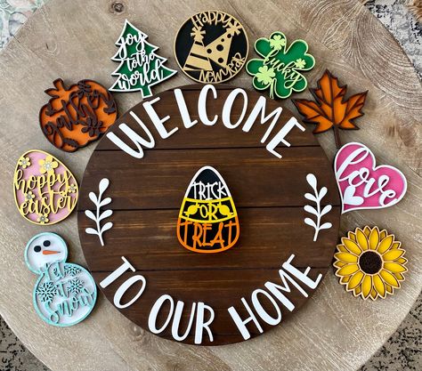 "*CHECK OUT OUR SHOP PAGE FOR MORE INTERCHANGEABLE SIGN OPTIONS* This is a beautifully hand crafted 18 inch \"Welcome to our home\" interchangeable 3D sign. Every piece is hand painted. Custom paint colors are available upon request. Each piece that is interchangeable is approximately 5x5 inches and 0.5 inches thick. The interchangeable pieces attach with magnets. This sign is not suitable for and is not guaranteed for outdoor use OR placed in direct sunlight. Can be fully customizable to your l Welcome Sign With Interchangeable Wreath, Interchangeable Wood Sign, Diy Changeable Wood Sign, Welcome Sign Front Door Changeable, Magnetic Welcome Sign, Welcome Signs For Front Door Interchangeable, Interchangeable Welcome Sign Front Door, Welcome Sign With Changeable Seasons, Changeable Welcome Sign