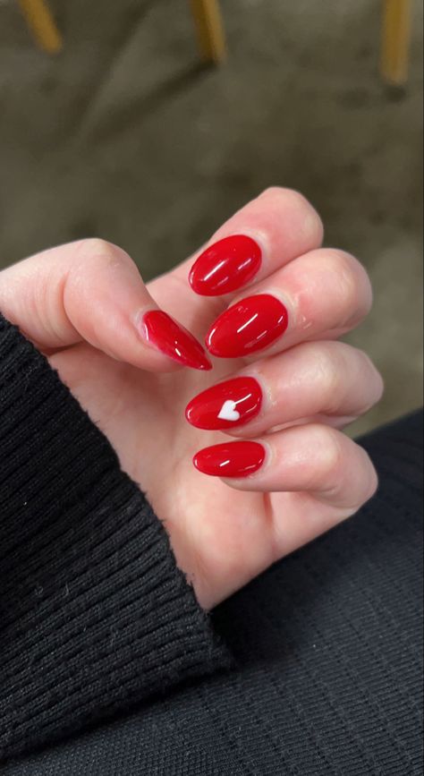 Red nail inspo with heart #fashion #nails #nailart #rednails Red Nail Designs With Heart, Red Nails W White Heart, Red Nail White Design, Small Coffin Shape Nails, Classy Red Nails Short, Red Nails With White French Tip, Red Nails White Heart, Easy Red Nails, Red Nails With Hearts