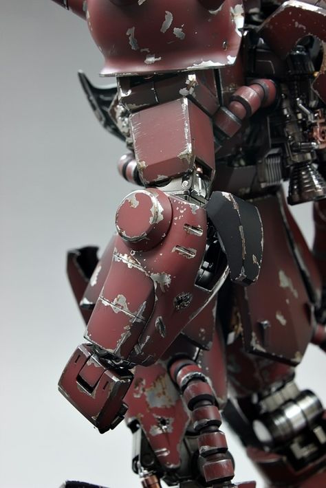 Gundam Tutorial, Battle Damage, Zaku Ii, Perfect Grade, Gundam Custom Build, Gunpla Custom, Custom Gundam, Gundam Art, Model Paint