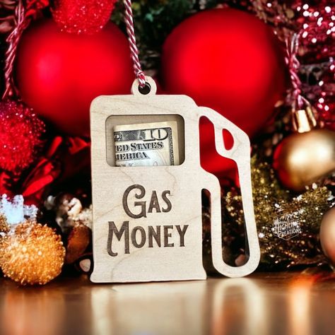 Gas Money Ornament Road Trip Fund Money Holder Gift Unique Christmas Gift - Etsy Jul Diy, Gas Money, Creative Money Gifts, Funny Ornaments, Christmas Money Holder, Christmas Money, 12 December, Money Gift, Unique Christmas Gifts