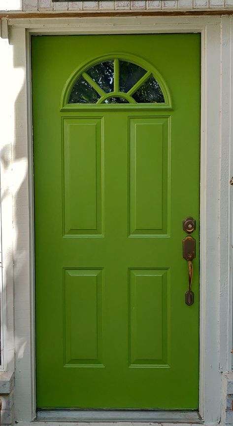 Bright Green Door, Bright Green Front Door, Bright Yellow Front Door, Pop Of Color Front Door, Colorful Front Doors, Irish Home Exterior, Green Door House, Pink House Exterior, Colored Doors