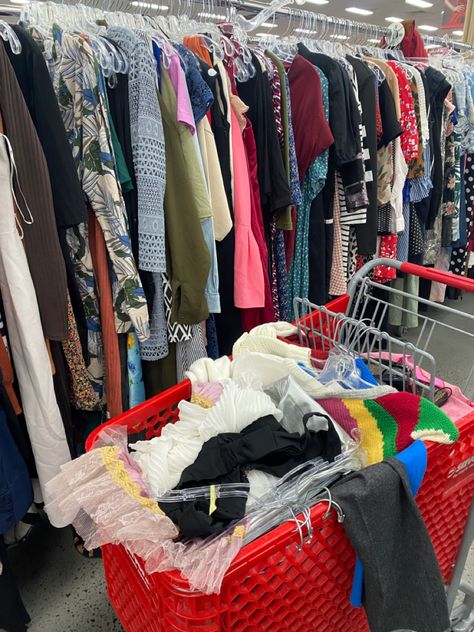 Shopping cart red thrifting come thrift with me thrift haul shopping addiction Thrift Tiktok, Thrifting Manifestation, Thrifting Clothes, Thrift Aesthetic, Thrifting Aesthetic, Thrift With Me, Shopping Addict, Thrift Store Outfits, Thrift Store Shopping