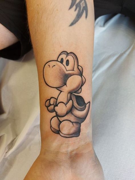 Mario And Yoshi Tattoo, Super Mario Tattoo Ideas Black And White, Yoshi Tattoo Black And White, Yoshi Tattoo Design, Toad Tattoo Mario, Goomba Tattoo, Yoshi Tattoos, Super Mario Tattoo Ideas, Mario Kart Tattoo