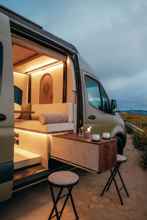 DIY Novices Create $226K Campervan Marvel: Bed Descends From Ceiling, Toilet Slides from Bathroom to Garage - Living in a shoebox Camping Van Ideas, Camping Jeep, Van Lifestyle, Sprinter Van Conversion, Kombi Home, Van Conversion Interior, Campervan Life, Build A Camper Van, Build A Camper