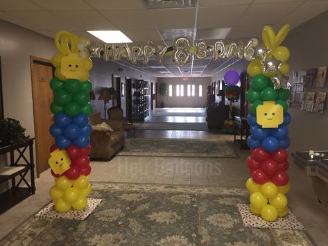 Lego balloon arch Lego Balloon Arch, Lego Balloons, Balloon Arch Backdrop, Lego Themed Party, Lego Theme, Balloon Tower, Lego Birthday Party, Balloon Arches, Arch Backdrop