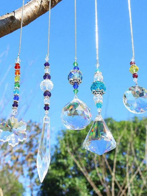 Hanging Crystals Diy, Beaded Suncatcher, Holiday Party Jewelry, Spooky Autumn, Hanging Crystal, Home Window, Diamond Decorations, Crystal Suncatcher, Hanging Crystals