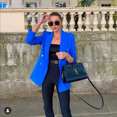 Long Sleeves Lapel Collar Front Flap Pocket. Polyester Viscous Elastane Bluish Blue Blazer Outfits For Women, Royal Blue Coat, Blue Blazer Outfit, Royal Blue Outfits, Balmain Style, Royal Blue Jacket, Royal Blue Blazers, Balmain Blazer, Blazer Outfits Casual