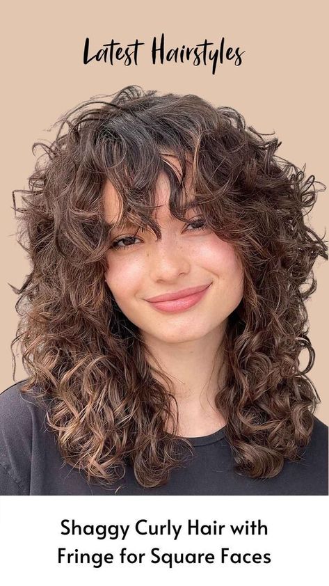 fringe-for-women-with-curly-hair-and-a-square-face Curly Hair Trends, Natural Curly Hair Cuts, Curly Hair Photos, Square Face, Hairdos For Curly Hair, Haircuts For Curly Hair, Curly Hair Inspiration, Curly Hair With Bangs, 짧은 머리