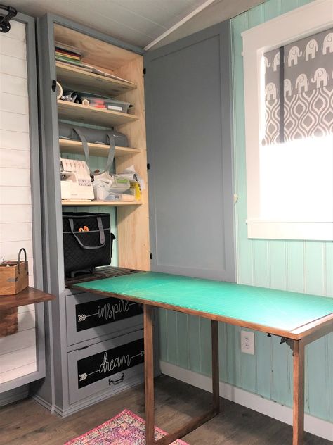 Office Craft Room Combo Layout, Guest Room Craft Room Combo, Guest Room Craft Room, Craft Room Guest Room Combo, She Shed Craft Room, She Shed Office, Office Craft Room Combo, Craft Armoire, Sewing Closet