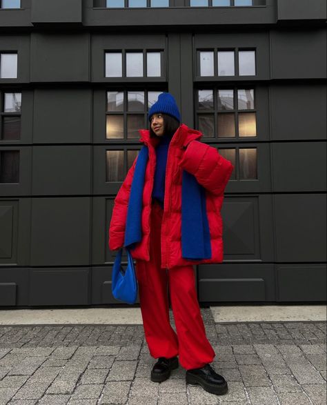 Outfit Ideas Winter Colorful, Vivid Winter Outfits, Red Blue And Black Outfit, Blue And Red Aesthetic Outfit, Red Blue Outfit, Red And Blue Outfits For Women, Purple And Red Outfit, Blue And Red Outfit, All Red Outfit