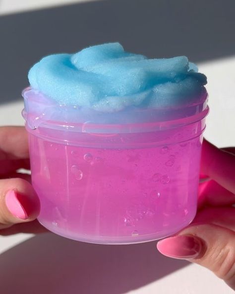 megan on Instagram: "new slimes coming to the shop tonight ✨ candy coated 🍬 new float with a coated clear base. this was so pretty to film, it reminded me of lavender moon quartz!! scented a custom blend of cotton candy which is so yummy 😋 barbie gloss 💖 super glossy and thick slime with a bright hot pink color. looks just like barbie’s shoes!! scented rosewater meringue 🌹 summer fling 🎡 new fluffy snow butter!! this inflates so much to get super airy & squishy. i had a few requests to brin Candy Slime, Cotton Candy Slime, Fluffy Snow, Moon Quartz, Lavender Moon, Summer Fling, Slime Shops, Hot Pink Color, Candy Girl