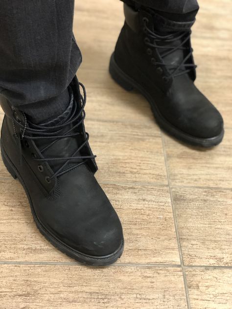 6” Black on feet Black Timbs Outfit Men, Style Black Joggers, Black Timbs Outfit, Timbs Outfit Men, Best Mens Joggers, Nike Joggers Mens, Styling Joggers, Black Timbs, Casio Vintage Watch