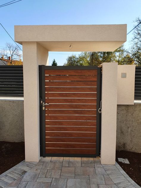 Home Gate, Wooden Garden Gate, Backyard Gates, Metal Garden Gates, Garden Gate Design, Gate Designs Modern, Fence Gate Design, Wooden Gate, Gate Decoration